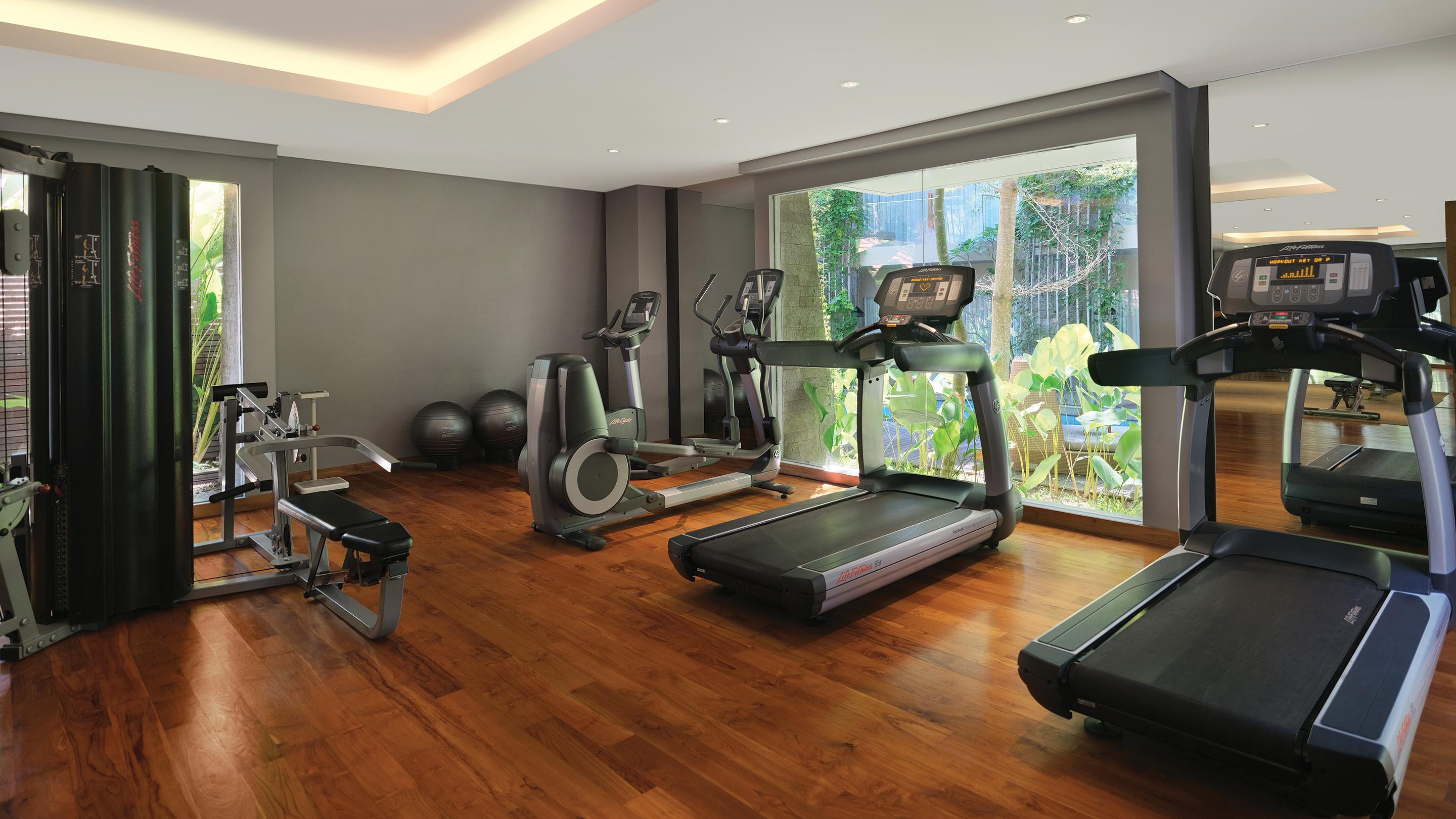 Maya Sanur Resort & Spa Εξωτερικό φωτογραφία The gym at the hotel