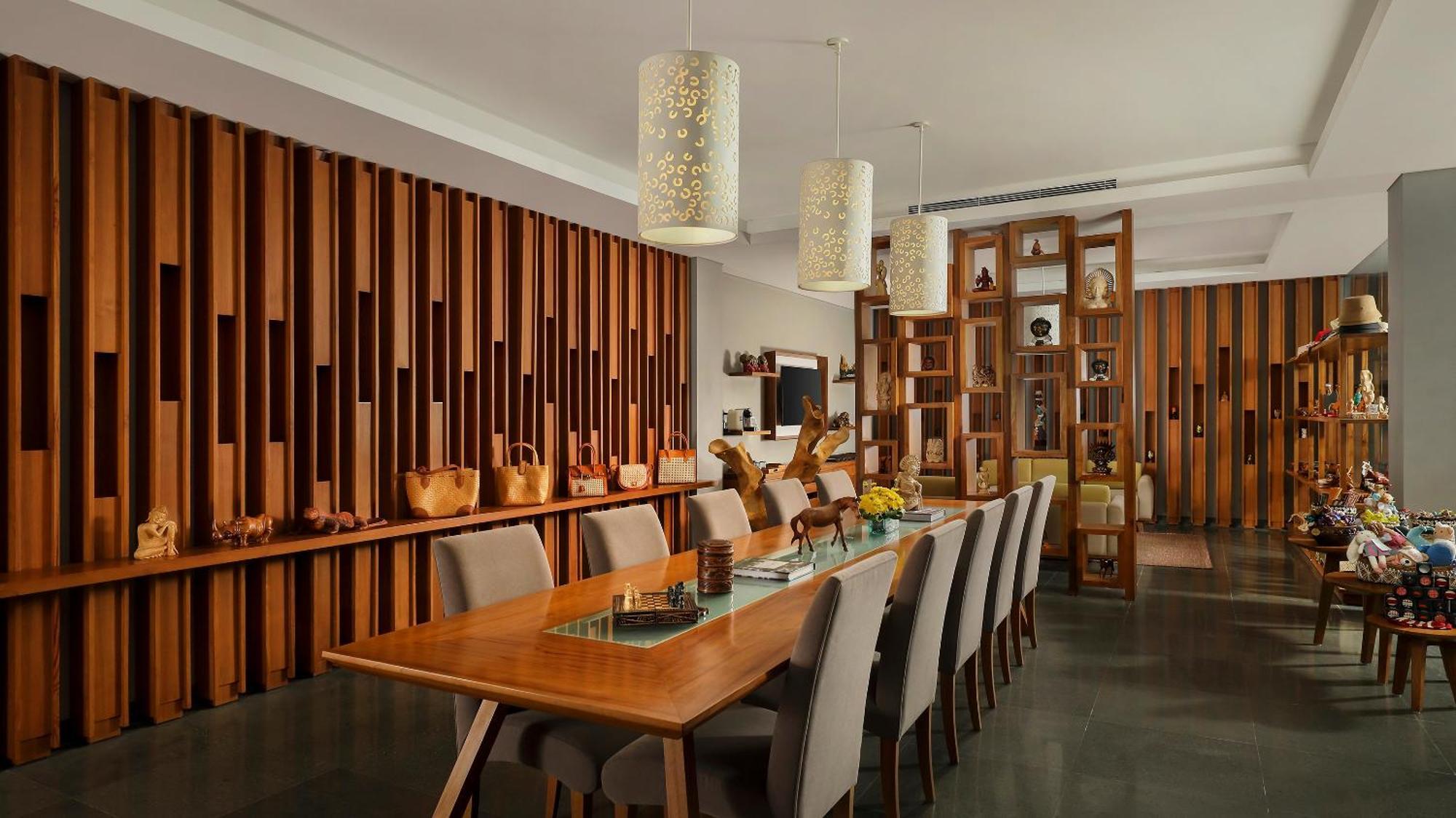 Maya Sanur Resort & Spa Εξωτερικό φωτογραφία The dining room at the Taj Mahal Palace